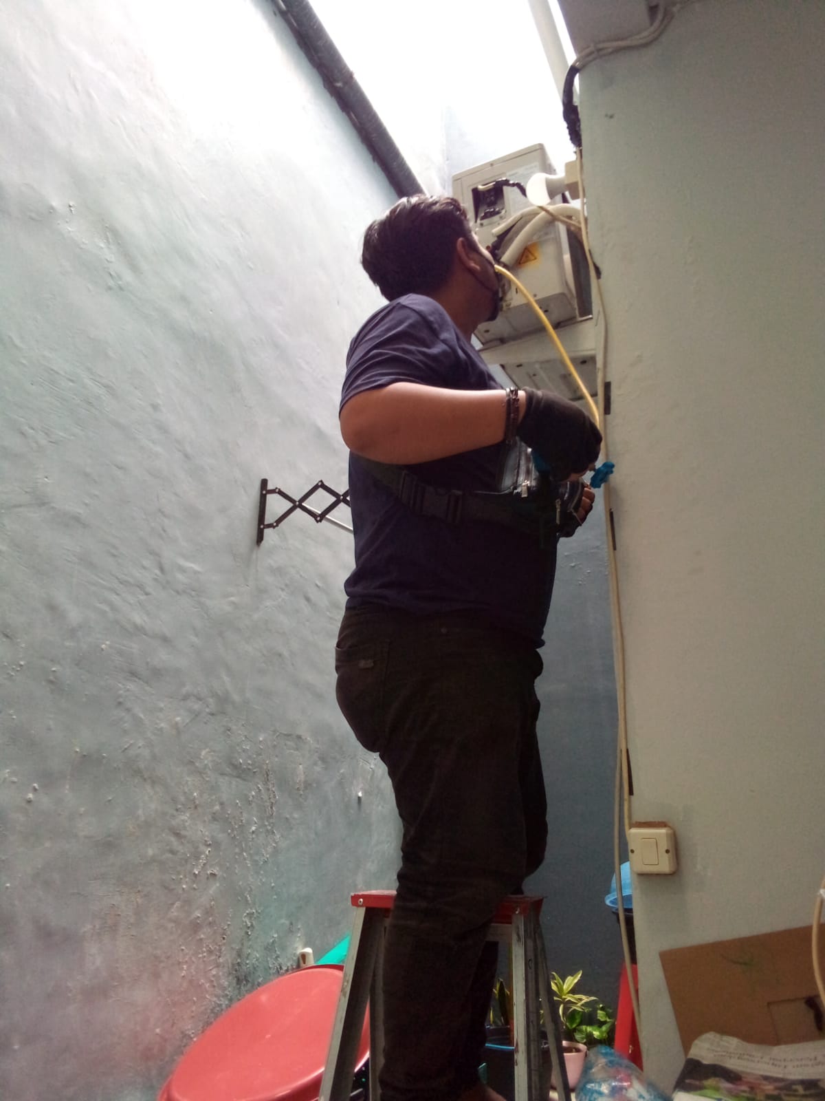 Service AC Tanah Serreal